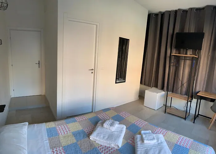 Galleria Del Toro 3 3*