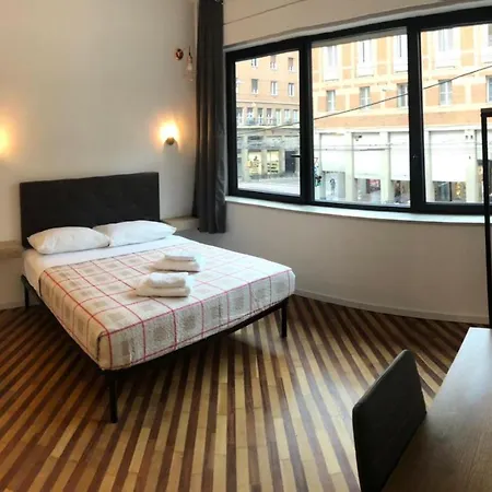 Pensjonat Galleria Del Toro 3 Bolonia