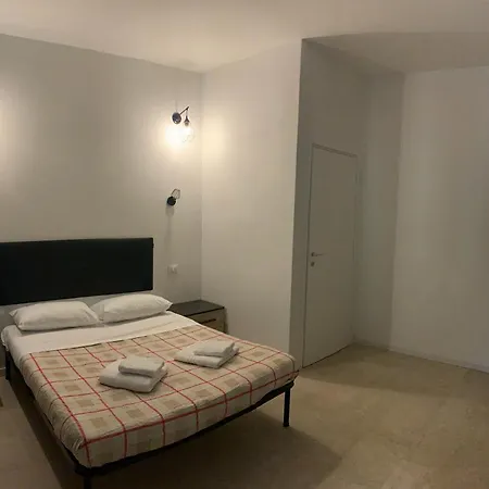 Гостевой дом Galleria Del Toro 3