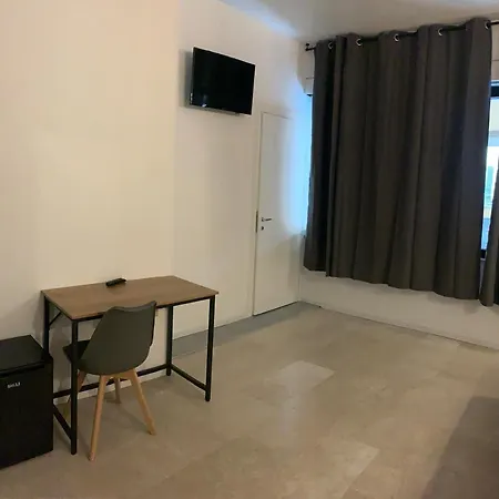 Galleria Del Toro 3 Гостевой дом Болонья